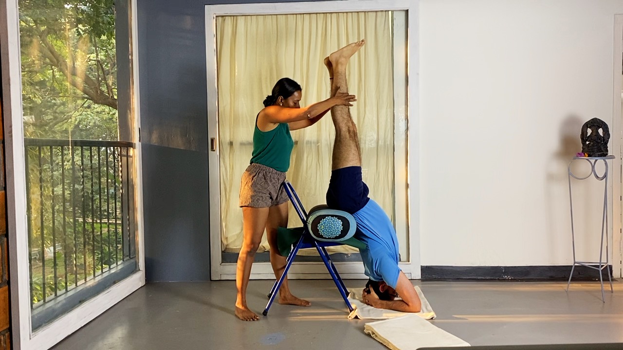 Viparita karani, Halasana, Upavistakonasana: Independent and Supported - Image 2