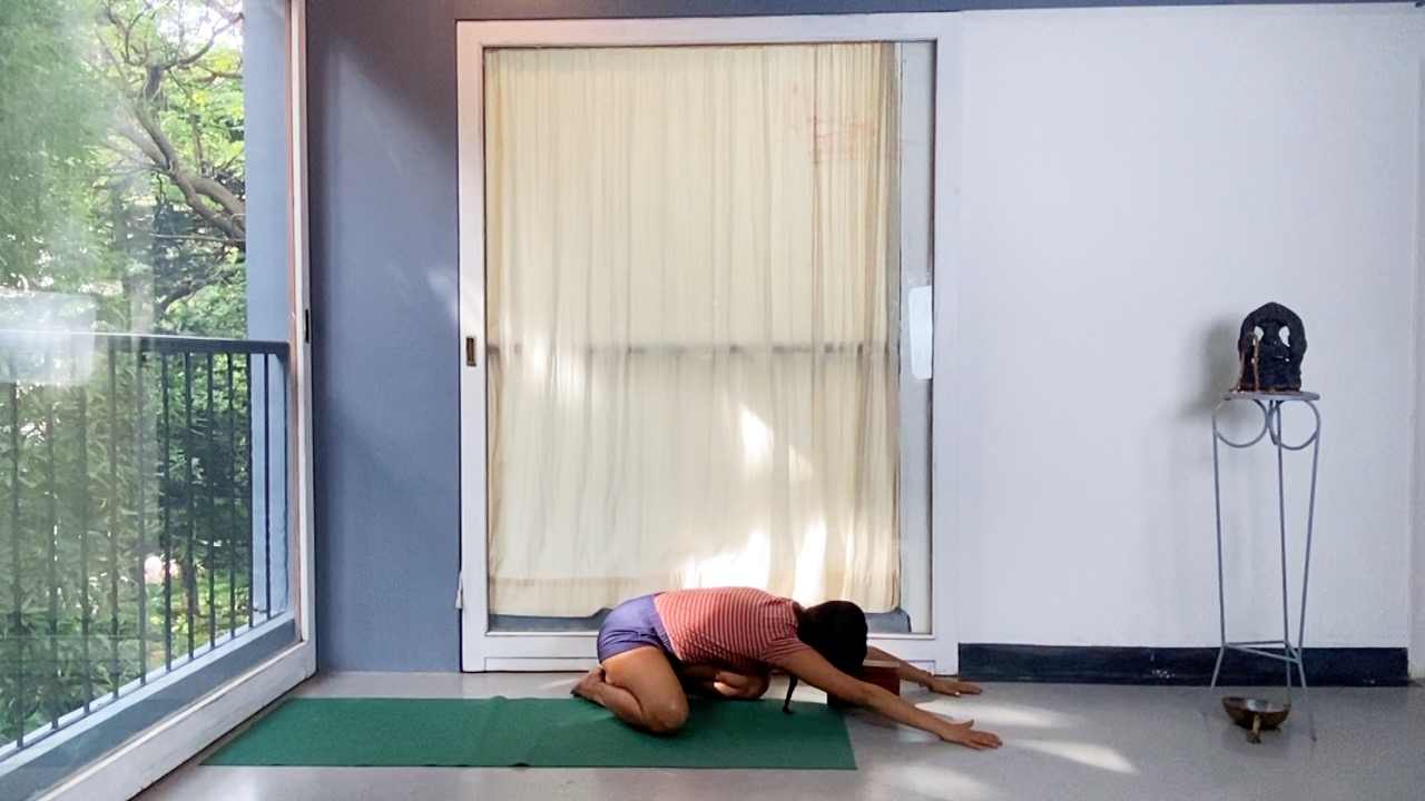 Back arches: Fast Movements Using Supports - Image 10