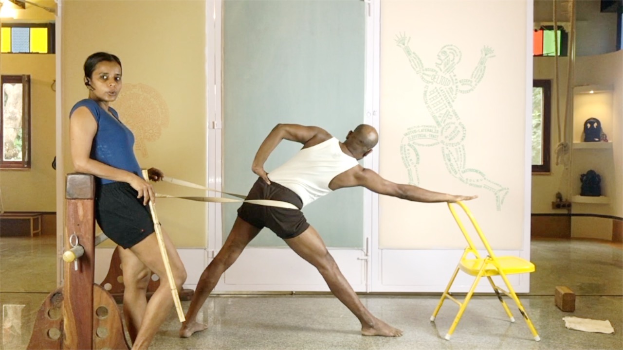 Strengthening the Two Sides of the Back - Role of Arms and Legs - Image 11