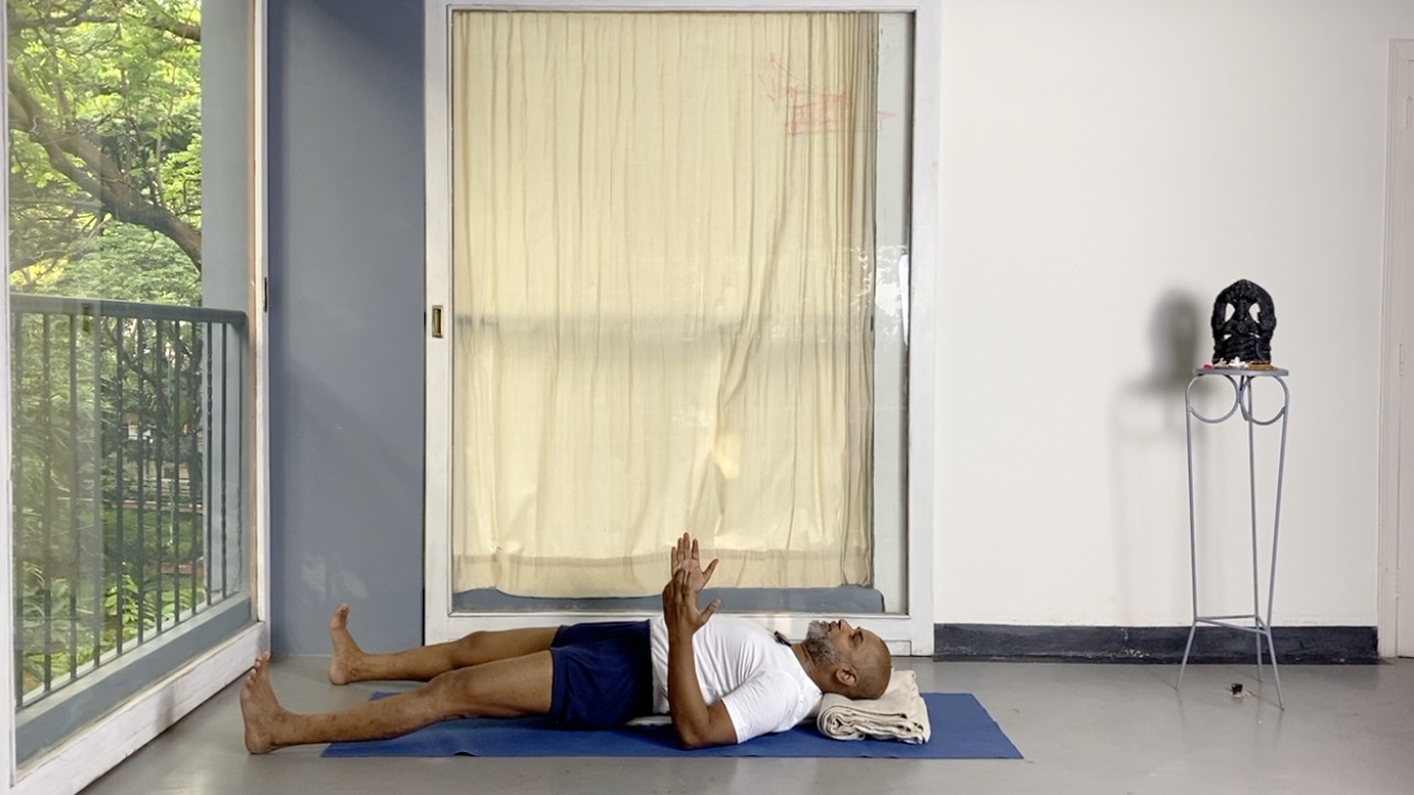 Ardhachandrasana and Parivrtta ardha chandrasana - Image 2